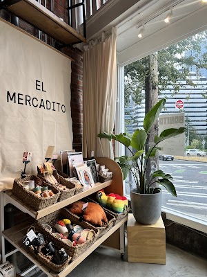 Bonito Café y Mercadito